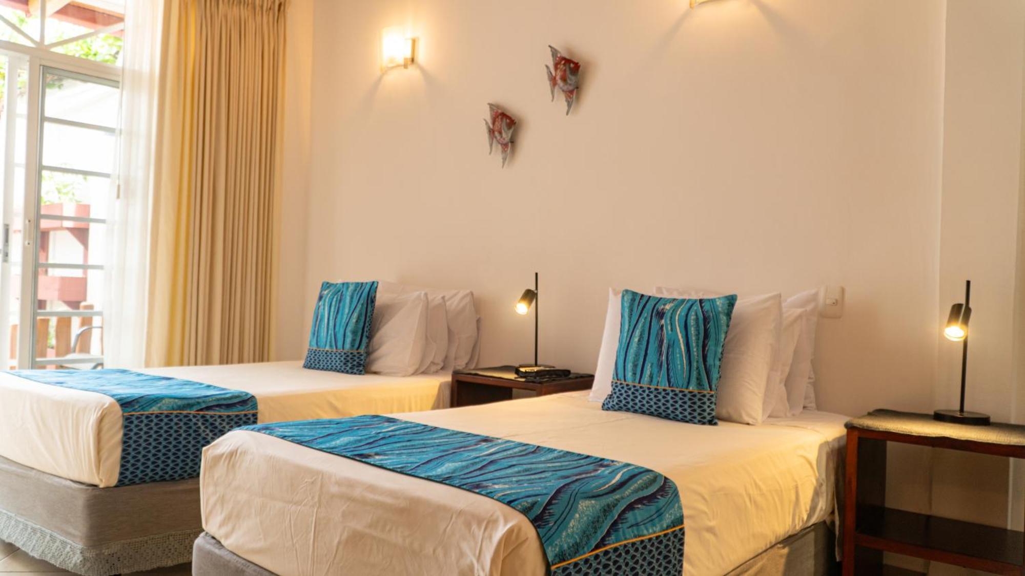Hotel Galapagos Suites B&B Puerto Ayora Kültér fotó